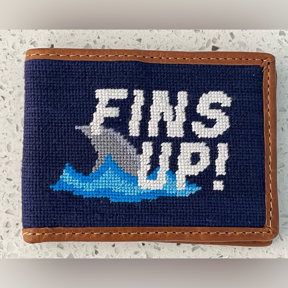 NWT!  Smathers & Branson Jimmy Buffett Margaritaville Fins Up needlepoint wallet